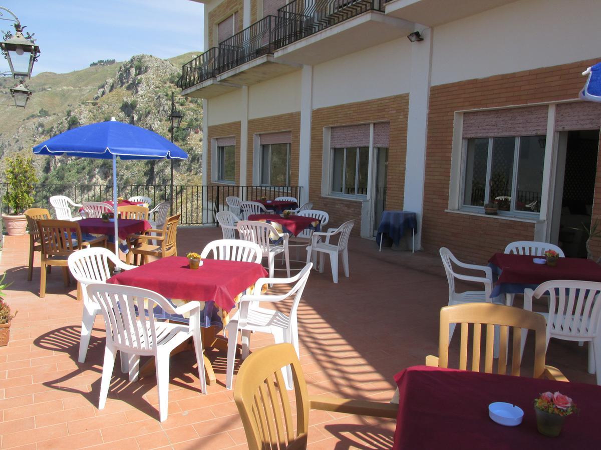 Hotel Panorama Di Sicilia Castelmola Buitenkant foto
