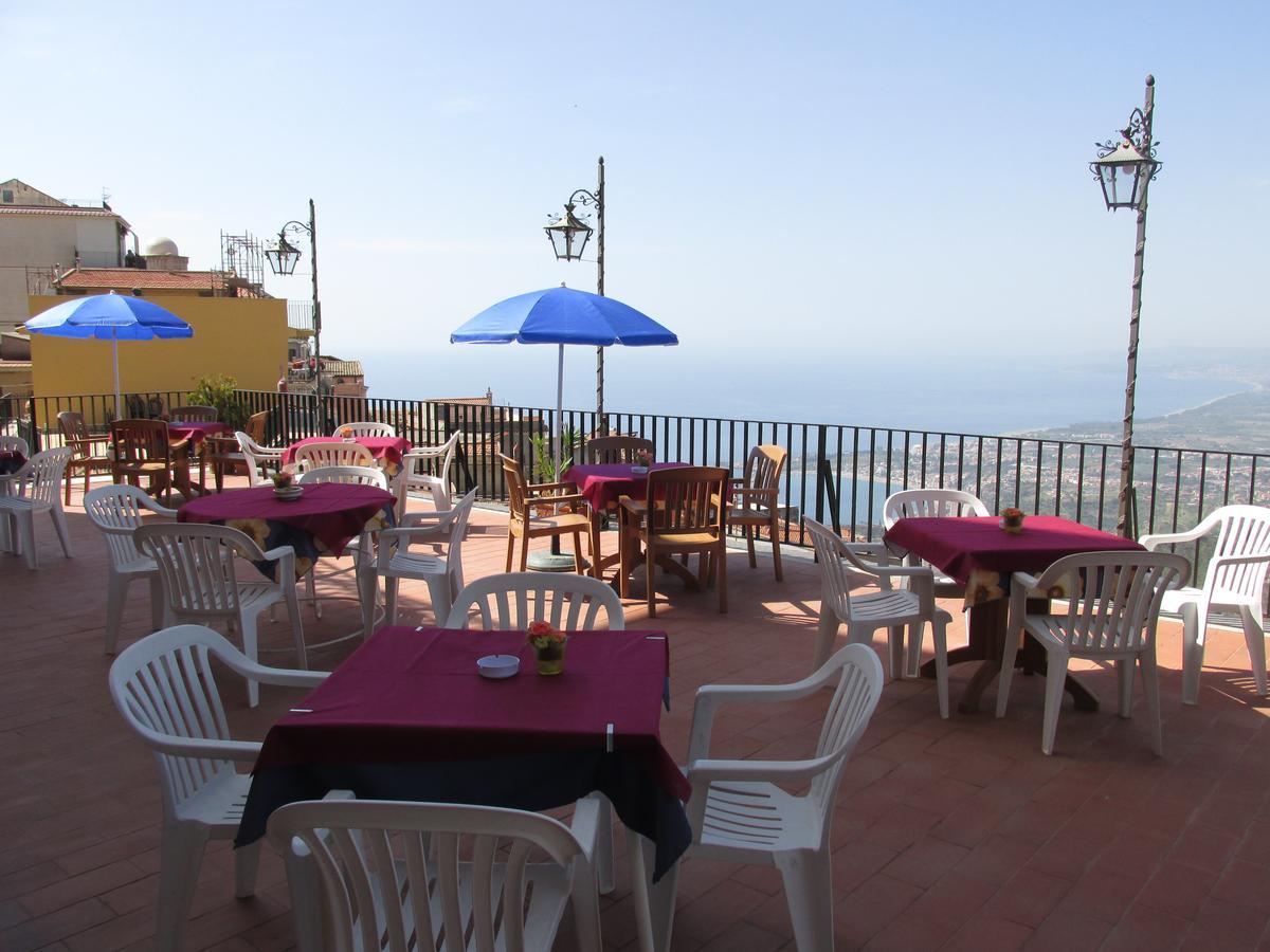 Hotel Panorama Di Sicilia Castelmola Buitenkant foto